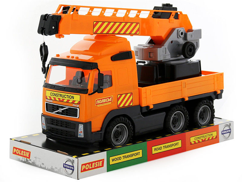 "Volvo", автомобиль-кран с поворотной платформой (в лотке)