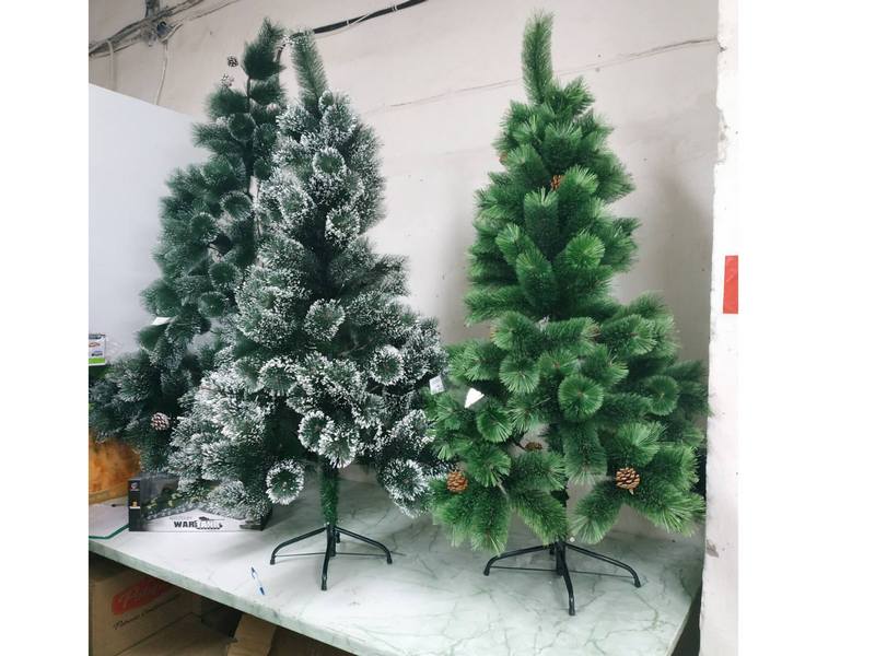 Донецк игрушка оптом Сосна новогодняя на подставке 1,5 м 6141-5