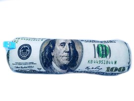 Подушка-игрушка Валик Доллар 60см 2021/60-4 доставка оптом в Донецк