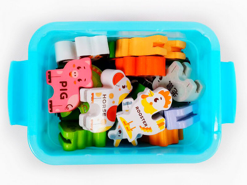 Паровозик деревянный магнитный «Животные» 18*12*10 см в чемодане MWZ-3169