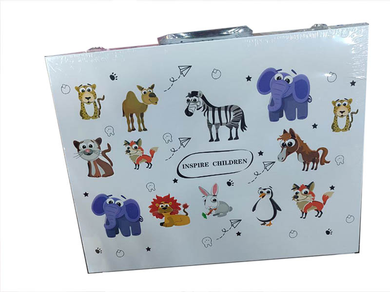 Набор художника "Животные" 34.5х27.5 см в чемодане