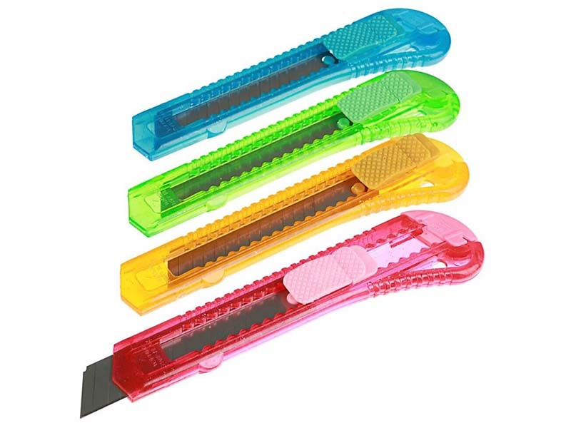 Нож канцелярский 18 мм, тонир. цв. корпус. FK-3176 (кратно 12)